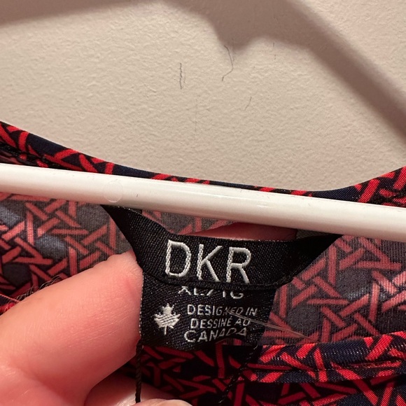 NWT. Polyester/spandex pullover blouse. Great for the office. - Picture 2 of 5